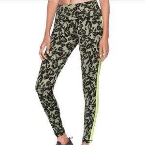 Victoria's Secret Sport Knockout Tight Green Leopard Print